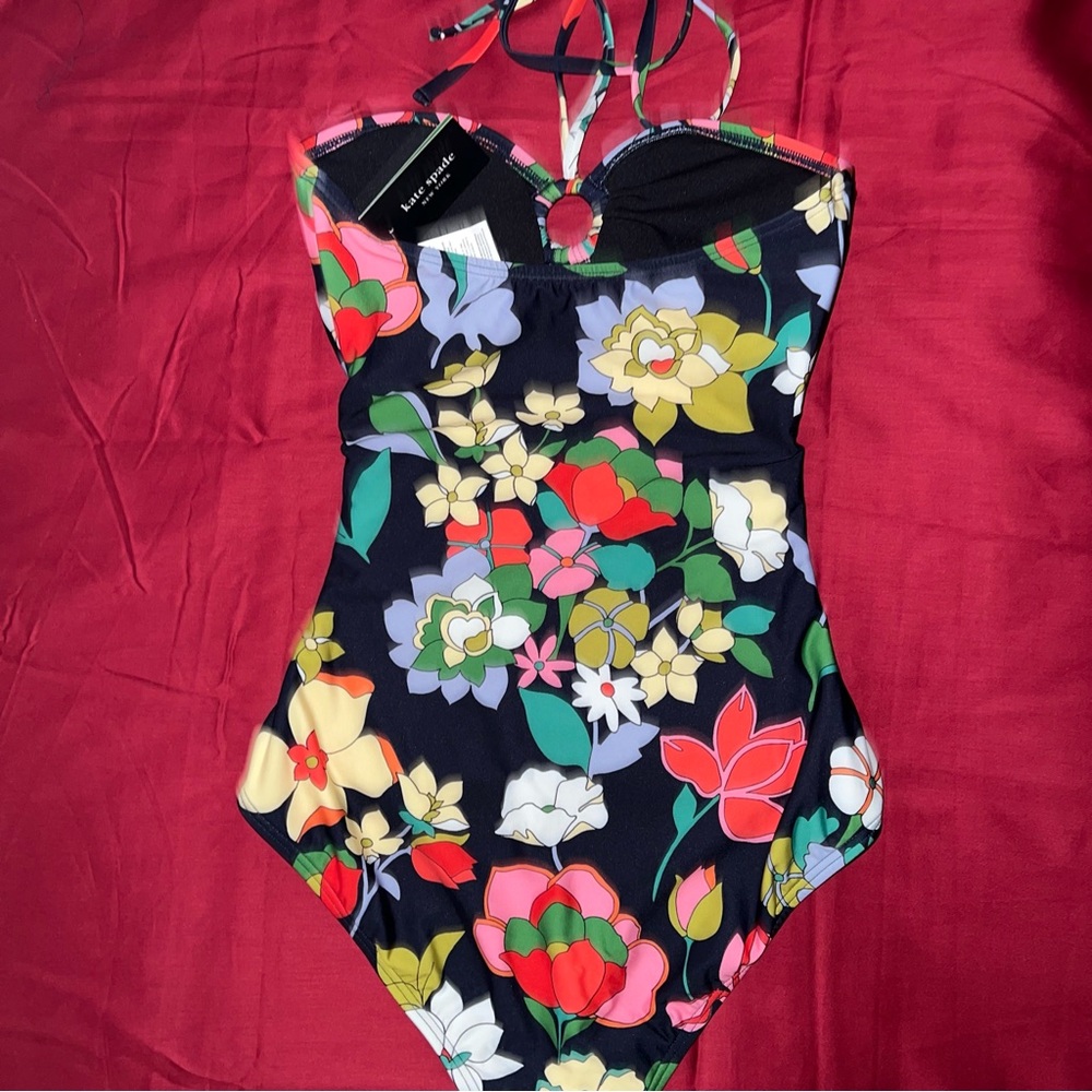 Collection. NWT - Picture 5 of 6